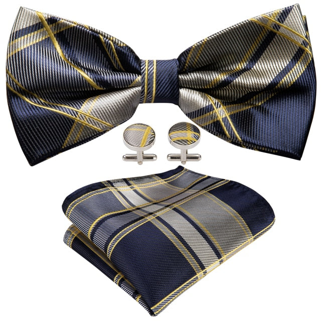 Pre-Bow Bowtie Silk Jacquard Tie